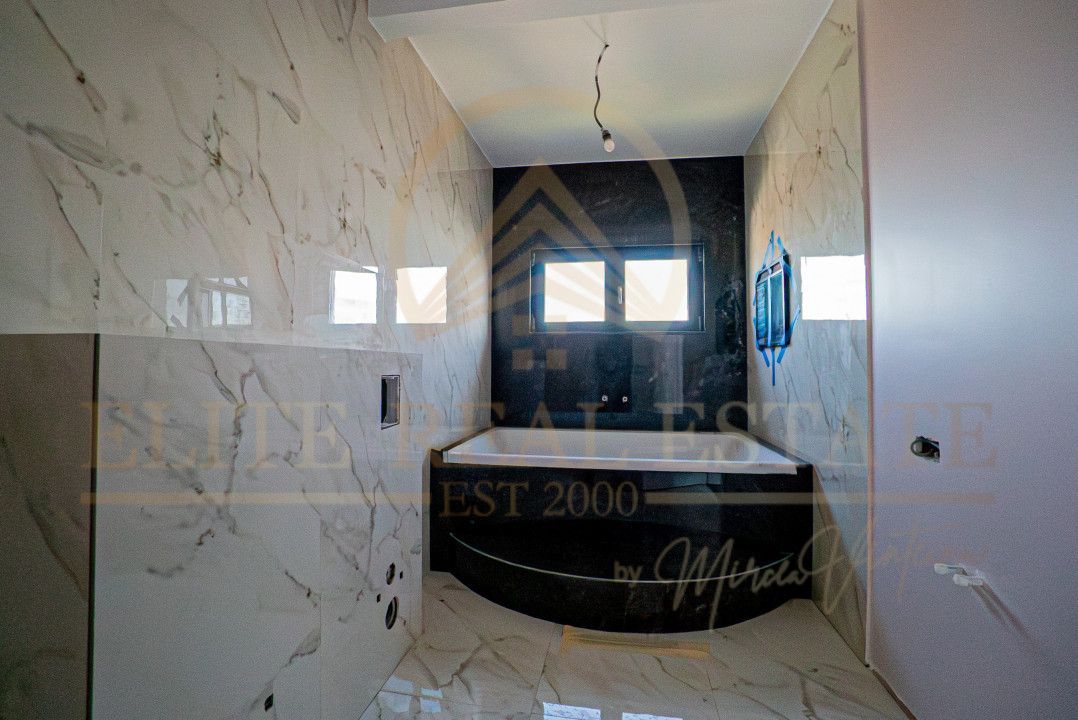 Năvodari - Casă exclusivistă cu ponton privat – Primul rând la lac - Poză 29