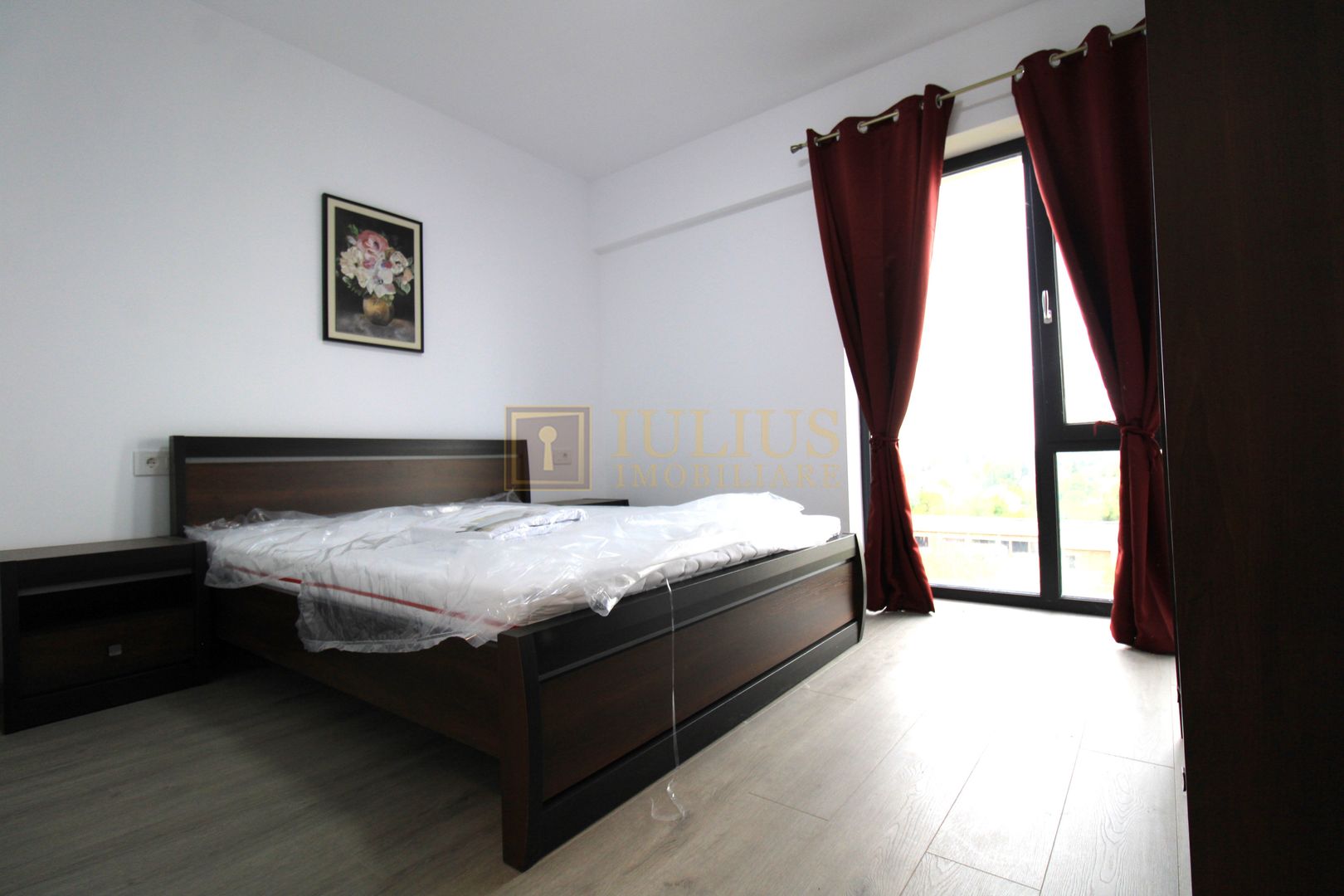 bloc nou, parcare, prima închiriere -Aradului - Poză 9