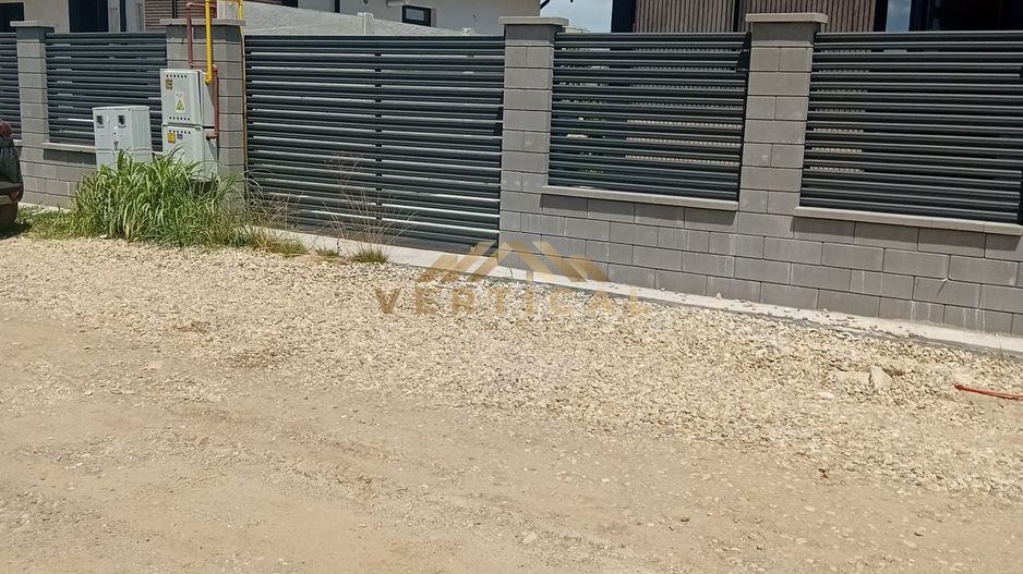 Casa /Vila ultra-moderna- mobilata* de vanzare Berceni /Vidra - Poză 2