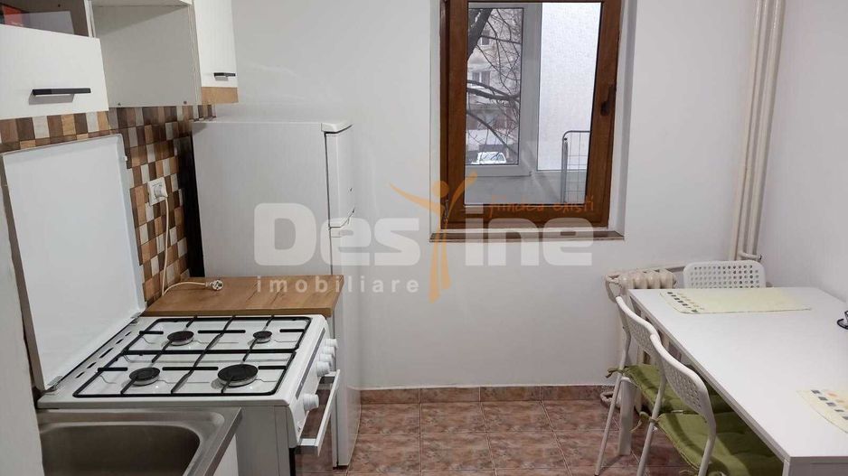 Apartament decomandat cu 2 camere de închiriat, zona Casa de Cultură - Poză 4