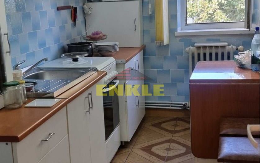 De vanzare apartament cu 3 camere, zona Unirii - Poză 6