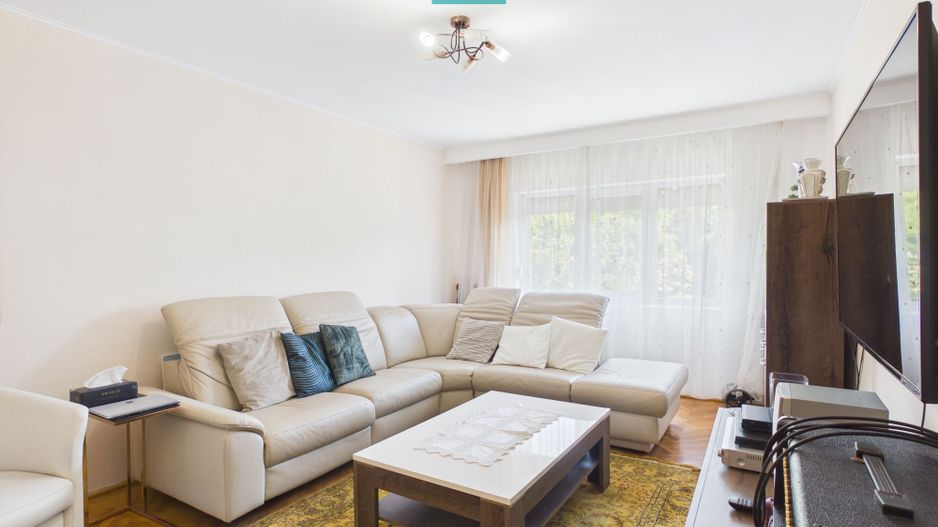 Decebal – PB 3 camere renovat modern - Poză 1
