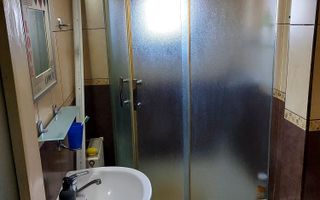 Da vanzare apartament - Poză 5