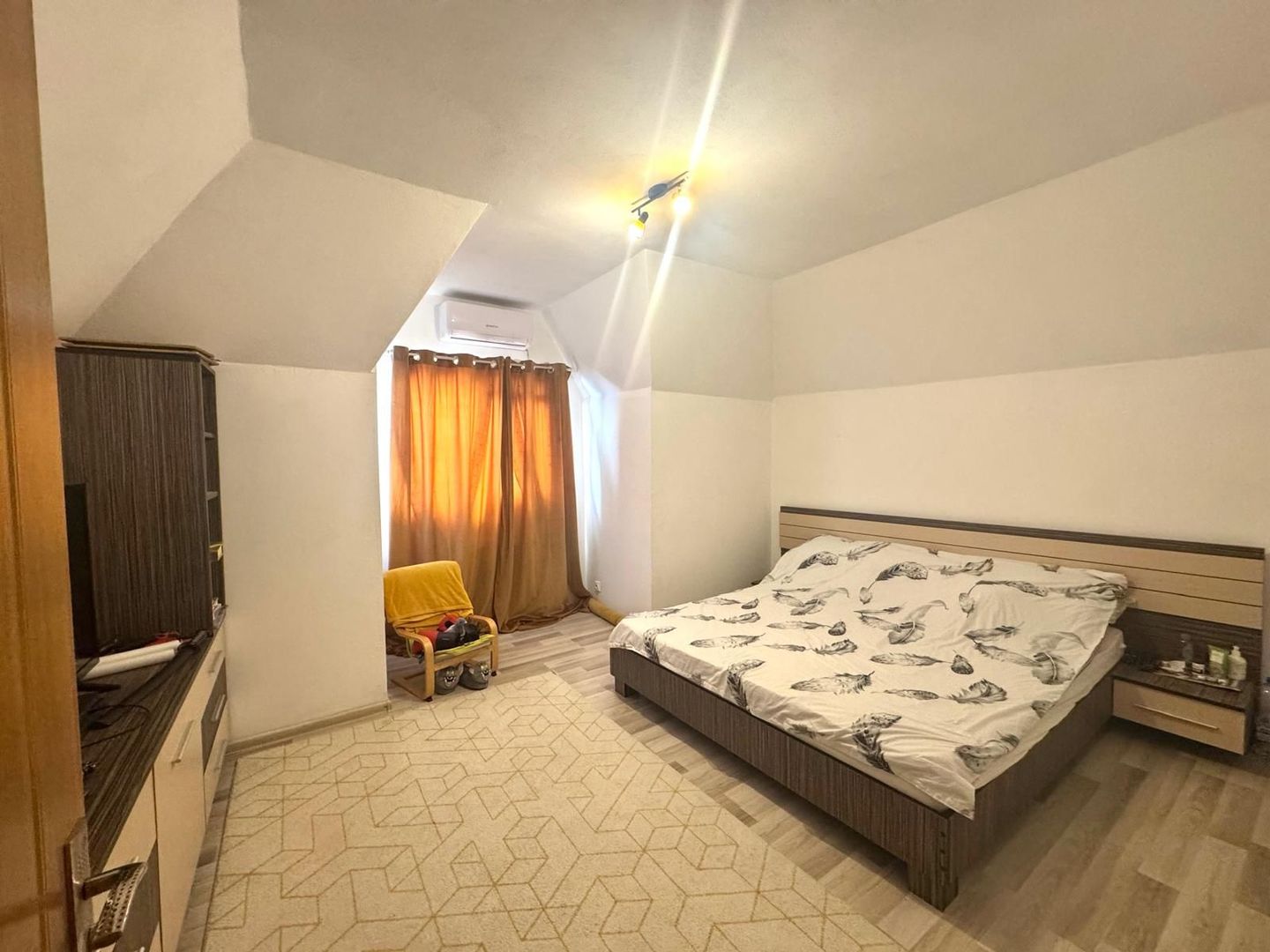 Casă individuală cu 5 camere și piscină |Săcălaz| - Poză 5