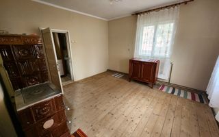 De vanzare casa 3 camere, 719mp teren, Cetate - Poză 6