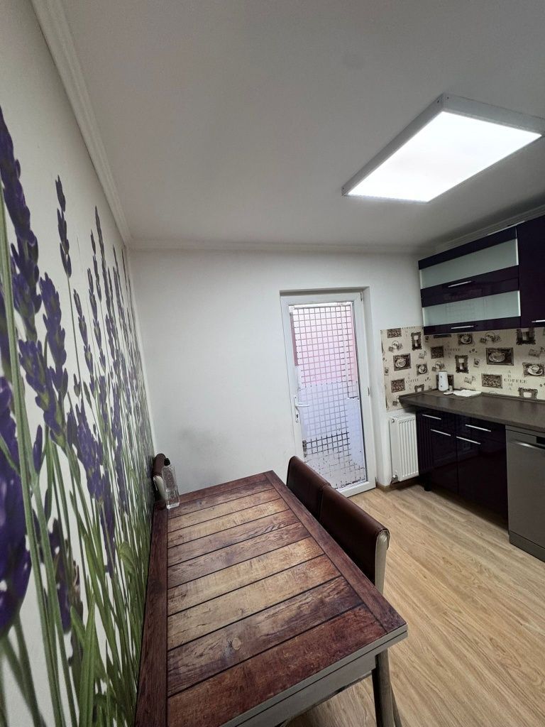 Apartament 3 camere, decomandat -Rovine - Poză 4