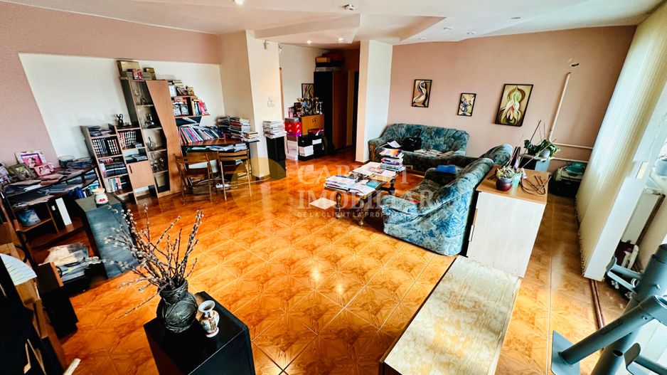 3 Camere Decomandat -  Esplanada Nicolina 1- Bloc 1990 - Poză 2