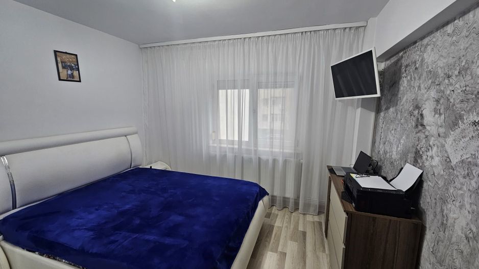 Apartament deosebit 3 camere – lux, complet mobilat, zonă excelentă - Poză 16