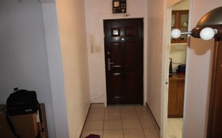 3 camere, situat in Complexul Studentesc, centrala proprie, familie, studenti - Poză 15