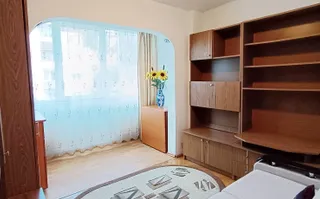 Apartament cu 4 camere in Tractoru-Independentei - Poză 15