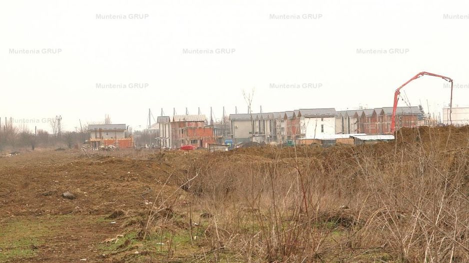 OTOPENI - Ferme, 30.400 mp. teren intravilan construibil cu deschidere de 450 ml. - Poză 8