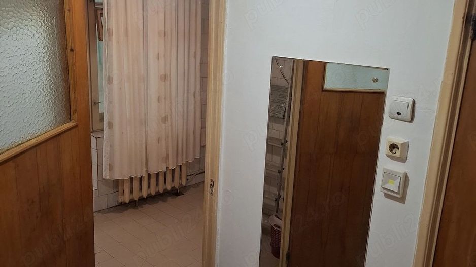 Vanzare Garsoniera Vitan | 40 mp | Parter Inalt Bloc Reabilitat cu Balcon - Poză 10