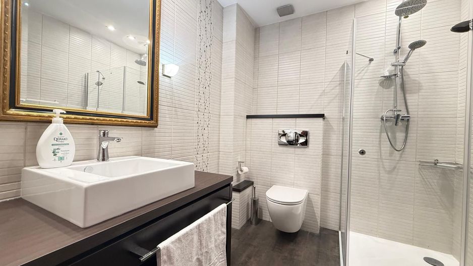 DE ÎNCHIRIAT ‖ APARTAMENT PREMIUM ‖ ULTRACENTRAL VICTORIEI ‖ PARCARE + BOXA - Poză 13