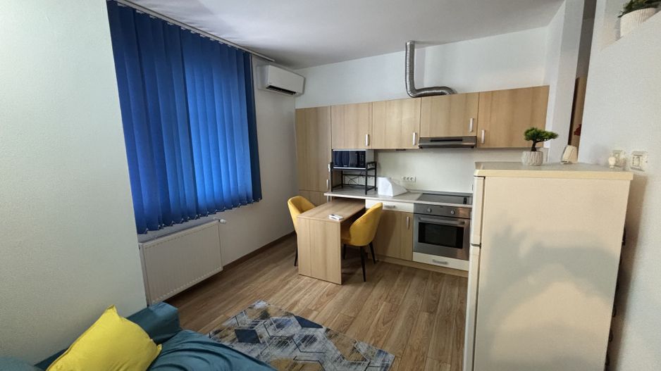 Apartament 1 cameră generos zona Complex - Poză 2