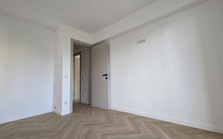 Ap.3 Camere la Etaj 1,Bloc 2026, cartier Traian-Cecilia Storck , Rm.VL - Poză 7