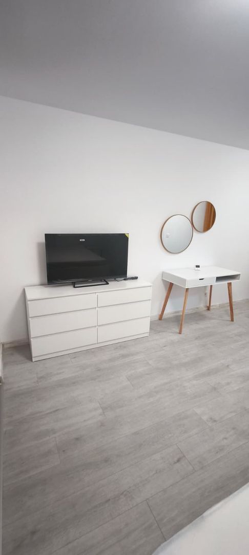 De Inchiriat Garsonieră  HILS Brauner, centrală proprie, parcare inclusa - Poză 2