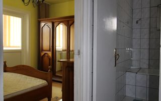 Apartament 3 camere, decomandat, 2 bai, zona Aradului - Poză 5