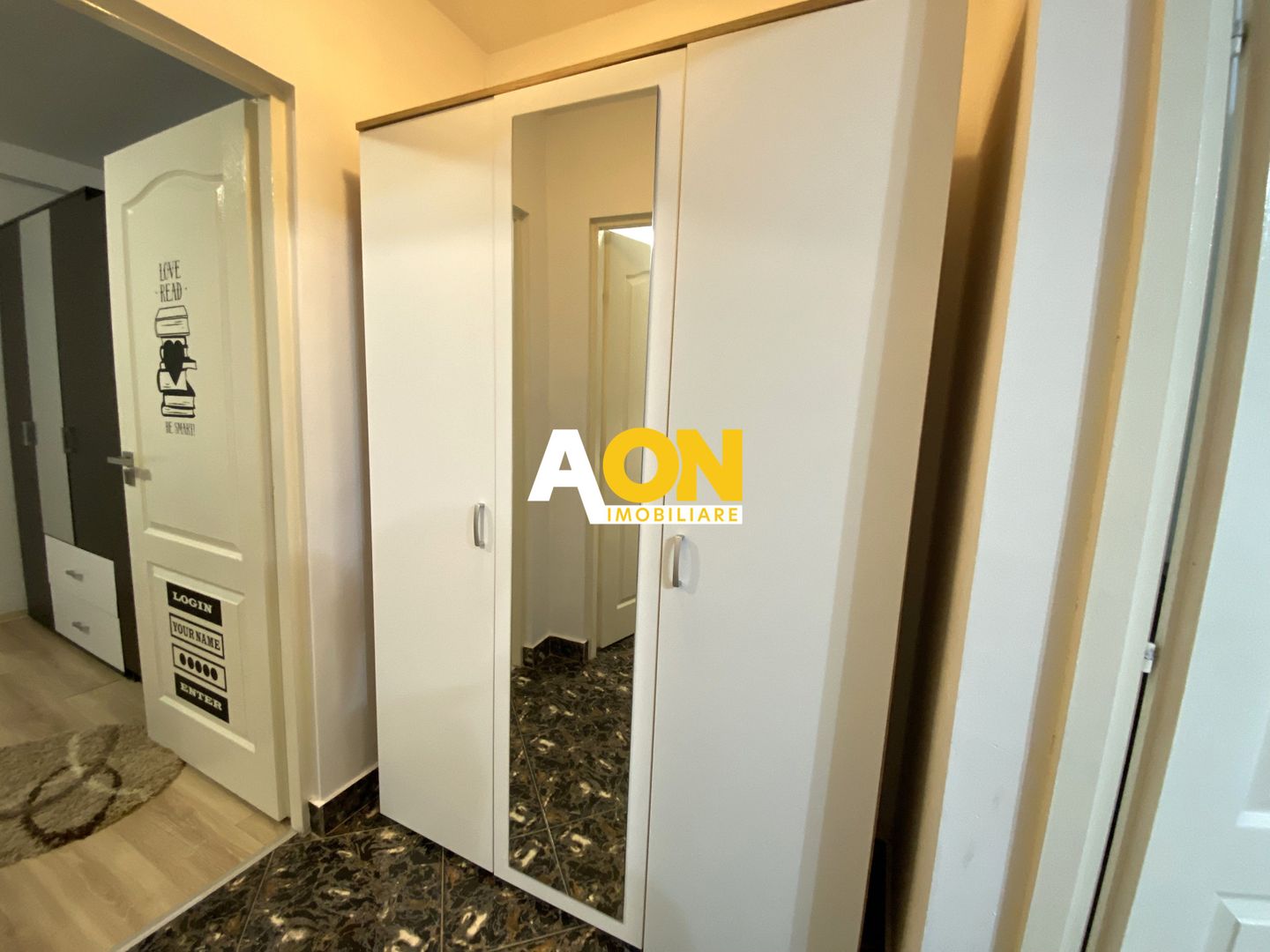 Apartament cu 2 Camere, Zona Cetate - Poză 9