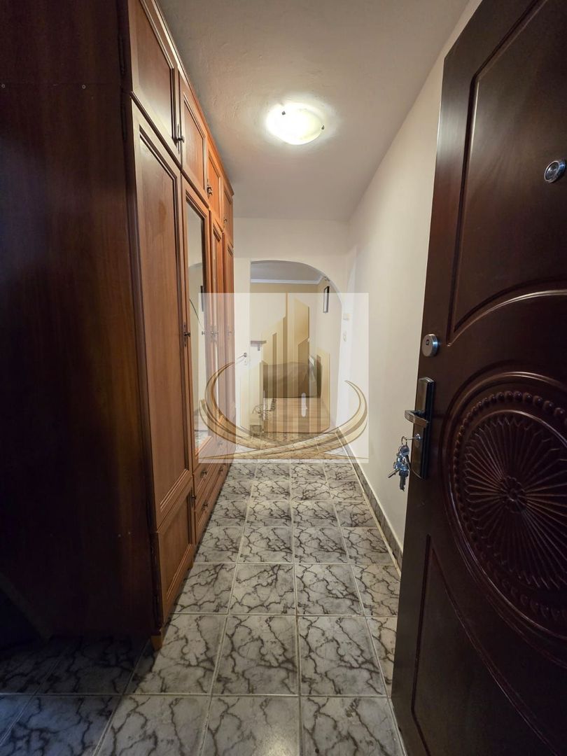 Apartament 1 cameră, 32 mp, balcon închis, complet mobilat - Poză 4