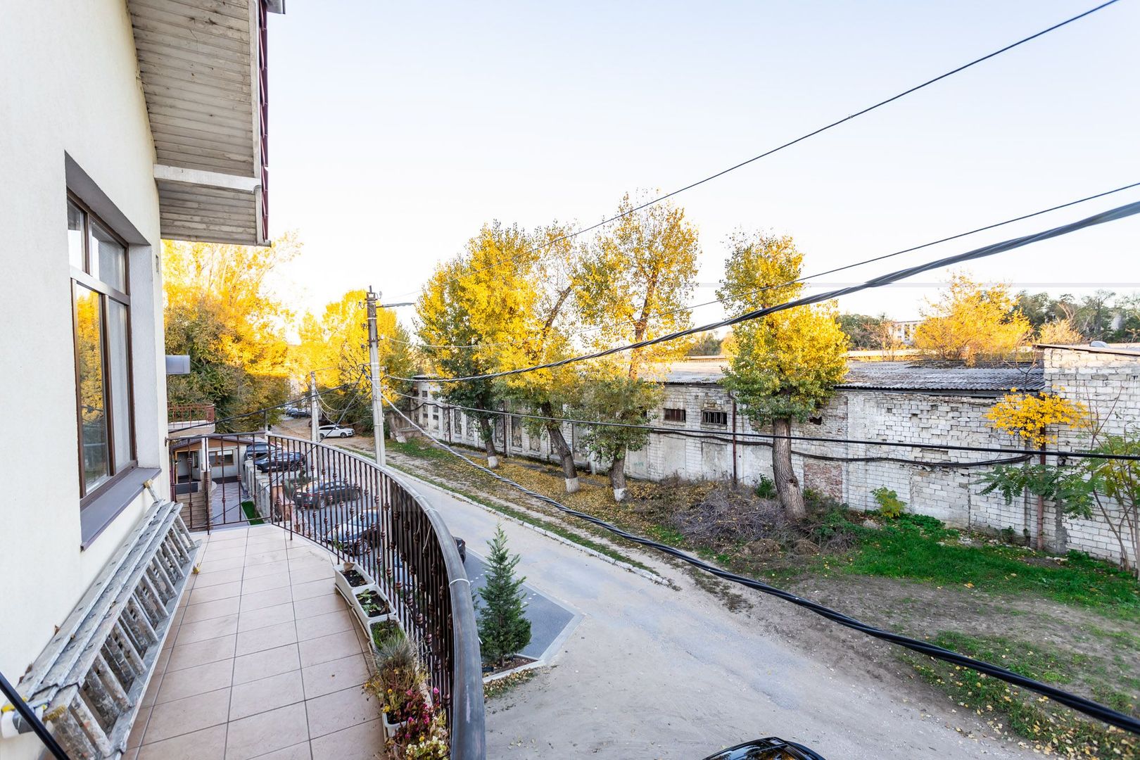 Vanzare spatiu comercial de 256 m2 în centrul capitalei - Poză 6