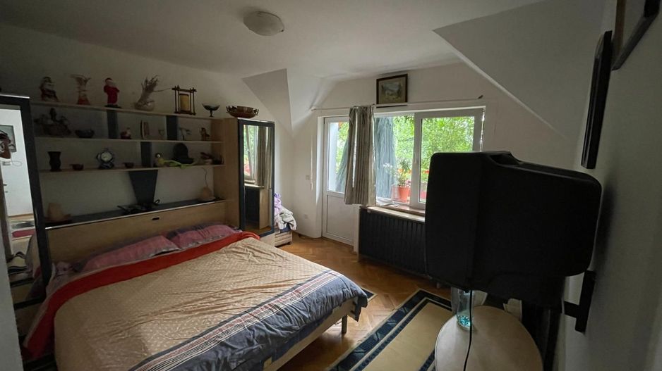 Vila în Breaza 230mp – Curte cu o priveliste superba -3.155mp - Poză 21