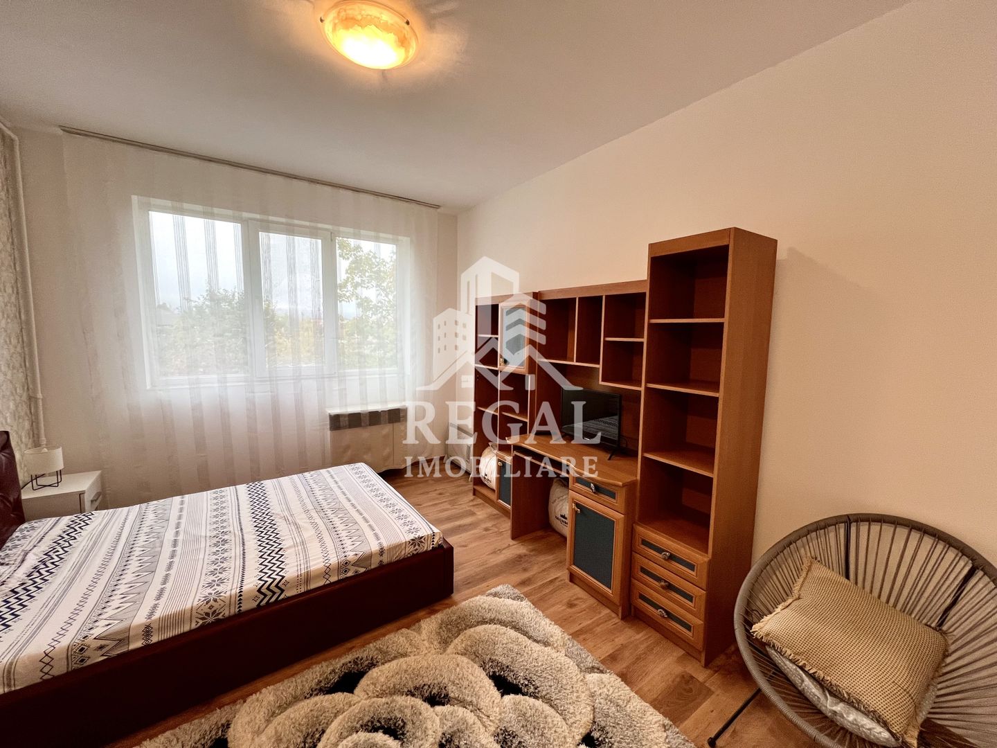 PRET NOU - Garsonieră de vânzare – zonă Teatru, Str Ciprian Porumbescu - Poză 1