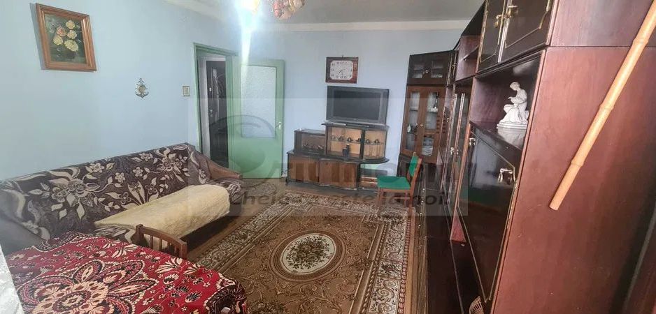 Apartament 2 camere decomandat - 52mp -Piata Nicolina - 87.000 euro ! - Poză 2