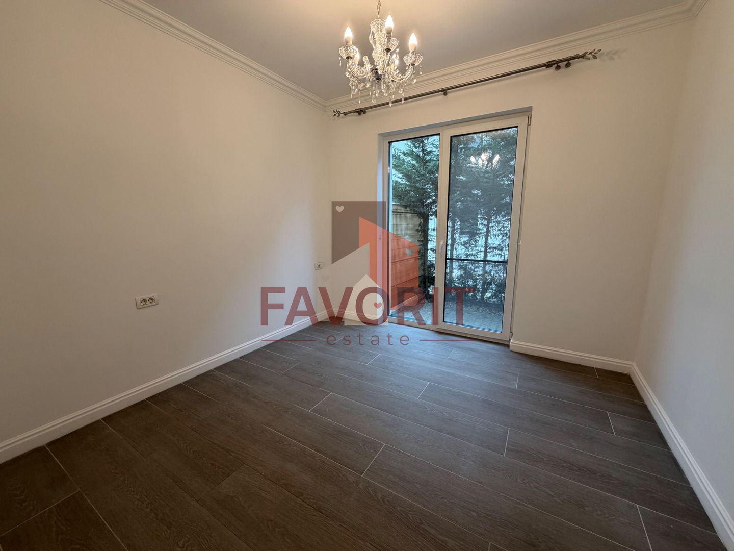 Curte proprie 103mp. Dumbravita - Decathlon. 2 parcari - Poză 3