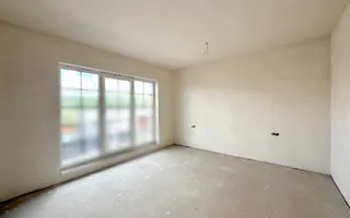 Casa unifamiliala cu teren de 500 mp in zona centrala. - Poză 11