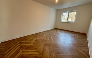 Nicolina- 3 Camere Decomandat - Etaj 2 - Bloc 1984 - Renovat Recent - Poză 2