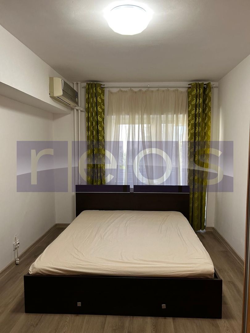 VANZARE 3 CAMERE DECOMANDAT  UNIRII - PARCARE - Poză 3