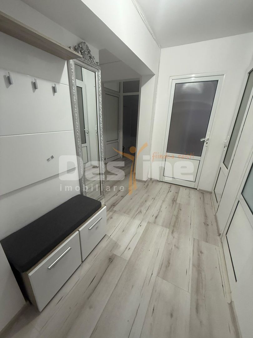 Apartament de inchiriat 3 camere, central Campina! - Poză 18
