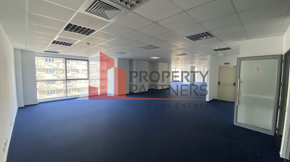 Spatiu de birou Universitate - Poză 6