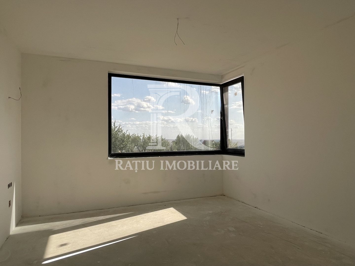 Casă Premium | Arhitectură Mediteraneană | Panoramă | Dealuri | Oradea - Poză 6
