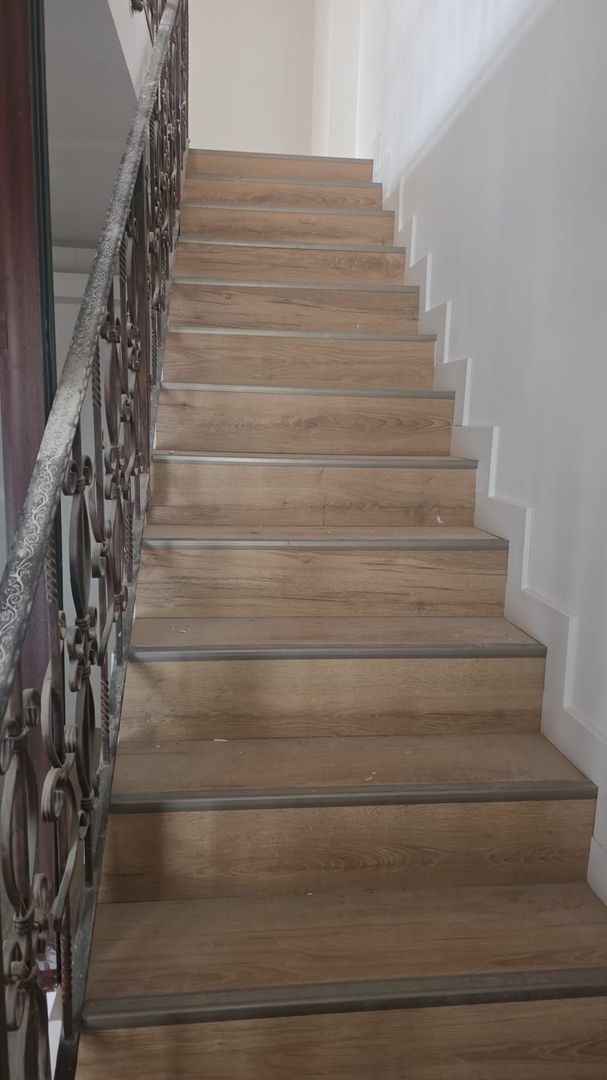 URGENT!, libera, CONSOLIDATA, birouri/comercial, 2 INTRARI, NEGOCIABIL - Poză 8