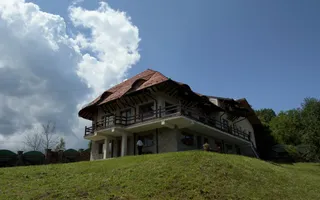 Pensiune Vila Prahova Breaza  10 camere | 3862 mp teren - Poză 44