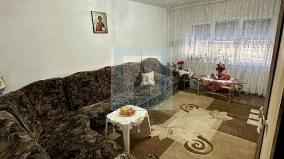 Ap 3 camere decomandat - zona Noua (ID:17899) - Poză 1