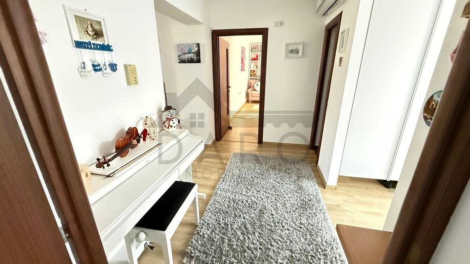 Apartament cu 2 camere, decomandat, etajul 3, complet renovat, ideal pentru locuit sau investiție, situat in cartierul Tudor, str Moldovei. - Poză 8