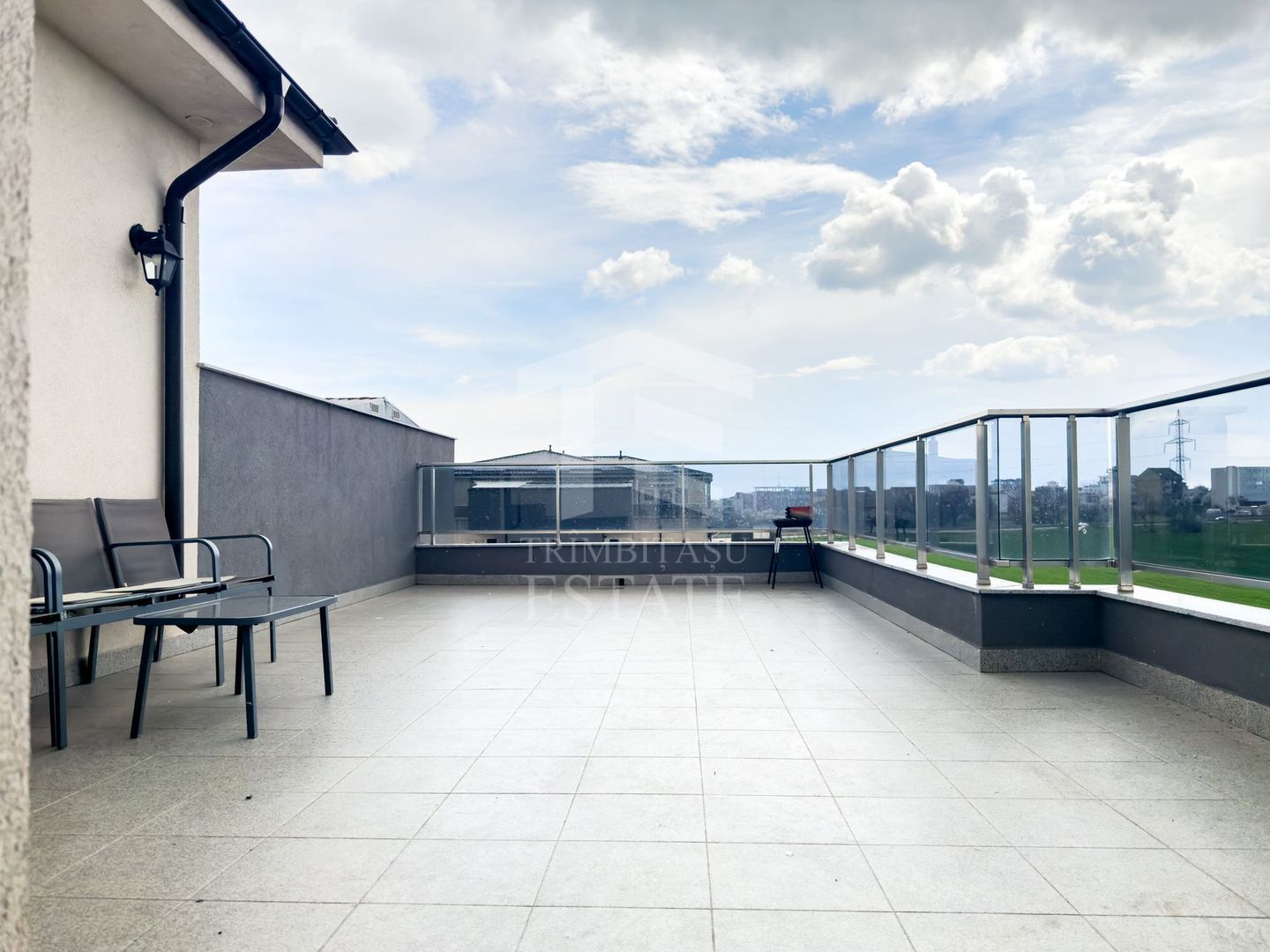 Apartament 2 camere si terasă generoasă in Eforie Nord | Comision 0% - Poză 1