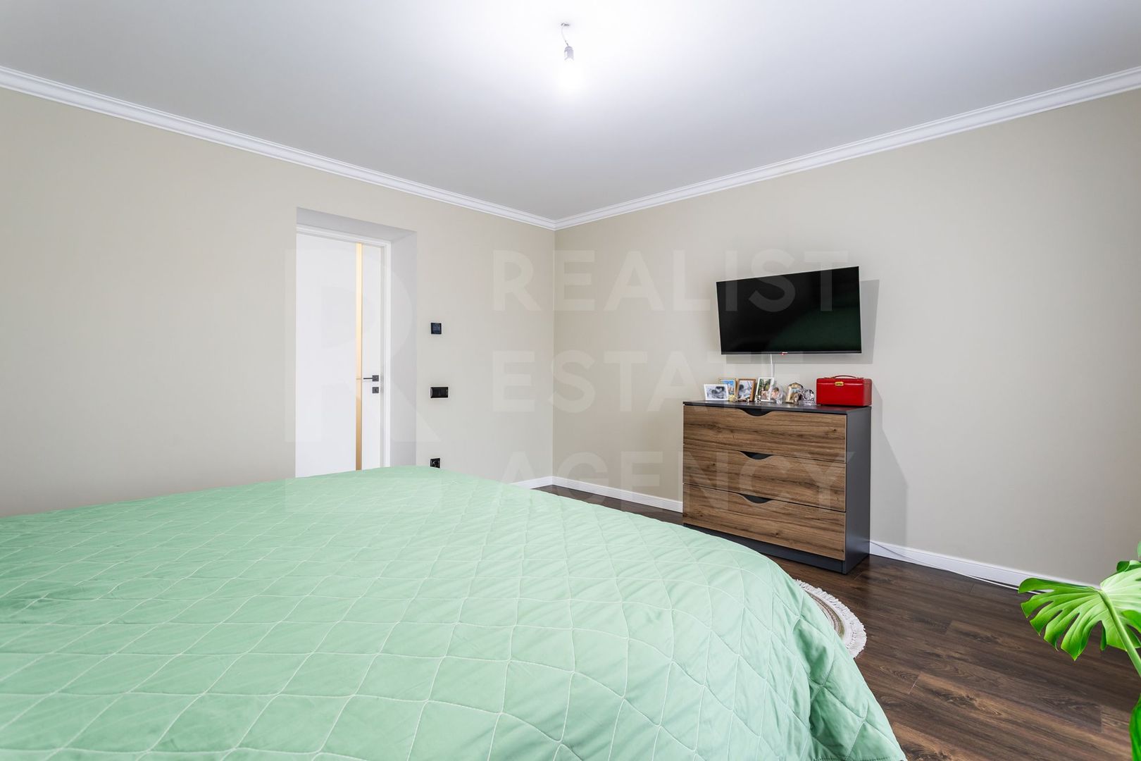 Vânzare, casă, 2 nivele, sat Cojusna, Strășeni - Poză 3