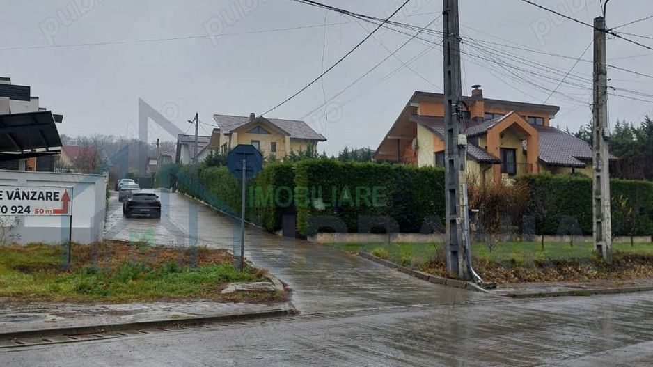 Teren Bucium, 3 minute de Hanul 3 sarmale, la Soseaua Barnova - # - Poză 9