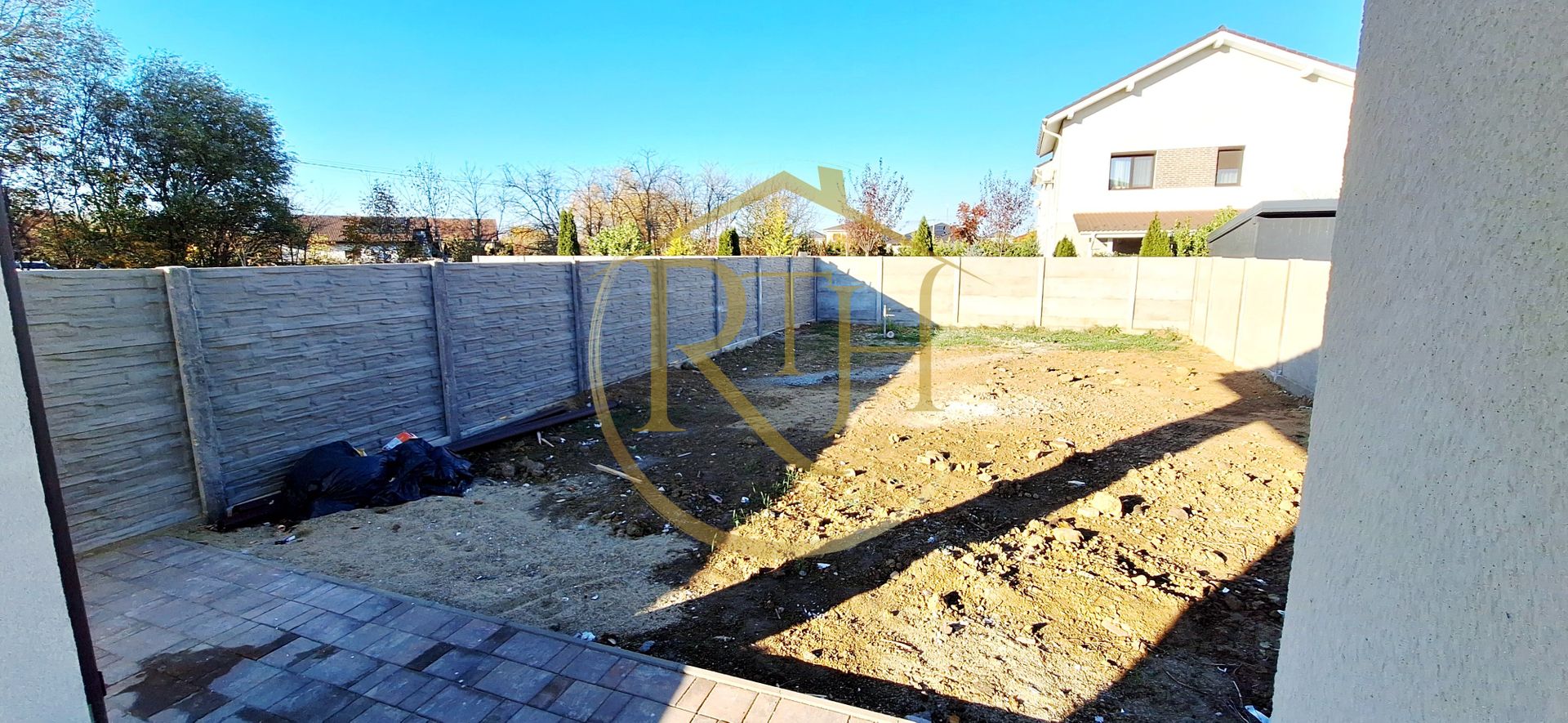 Oferim spre vanzare casa-duplex cu 4 camere si 3 bai situata in Giroc - Poză 19