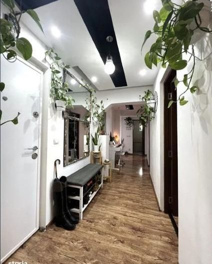 Apartament decomandat,  Micro 16 - Poză 2