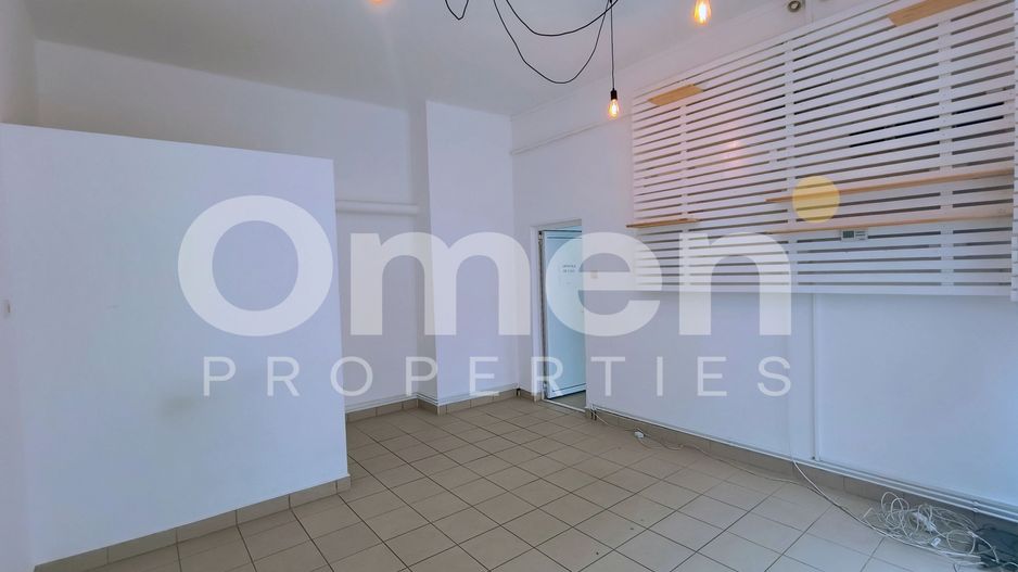 Spațiu Comercial 22 mp | Centrul Vechi | Vitrină stradală - Poză 1