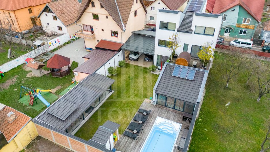 Vilă ultralux de 500 mp utili, piscină, saună, filigorie – Exclusivitate!! - Poză 1