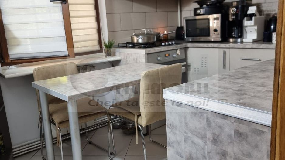 Apartament 4 camere - 80.21 mp - 2 bai - Nicolina - Str. Libertatii ! - Poză 3