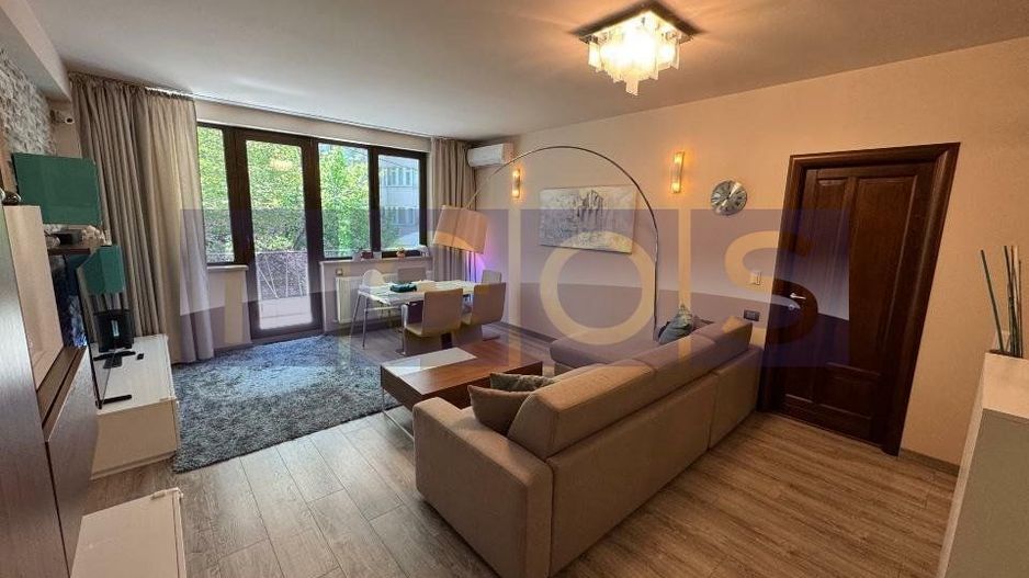 VANZARE  3 CAMERE- MOBILAT-UTILAT- Decebal/Alba Iulia + 2 locuri parcare - Poză 2