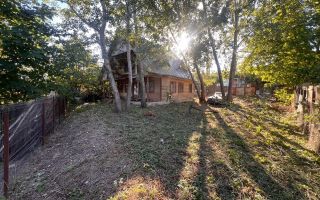 Teren 500 mp cu cabană în Paun - Poză 5