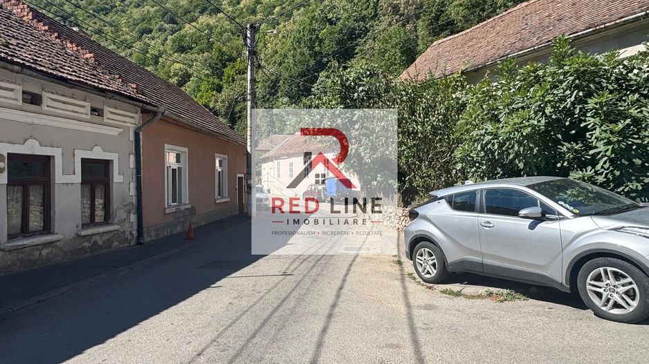 Casă individuală solidă din cărămidă 100 mp - B. Herculane - Poză 2