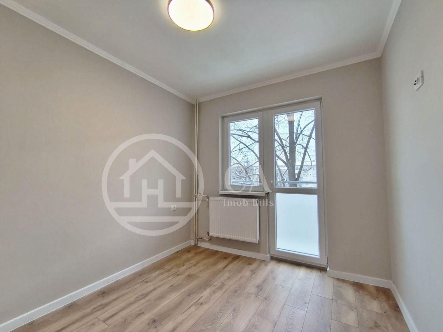 Apartament de vânzare cu 2 camere în zona Iosia Nord, Oradea - Poză 4